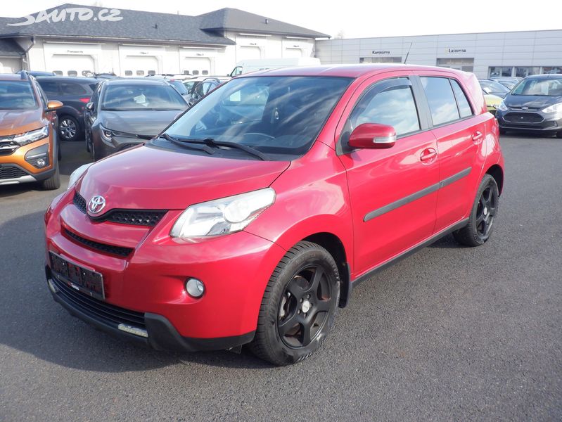 Toyota Urban Cruiser, 1.4 D-4D 66kW AWD